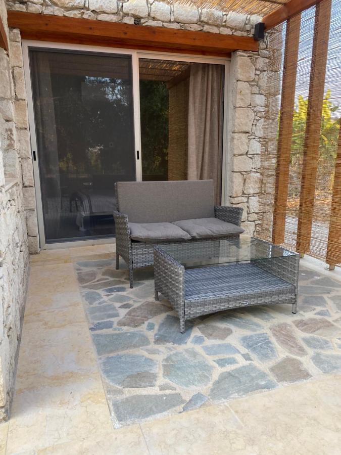 Ammos Luxury Suits And Residences Peyia Exterior foto
